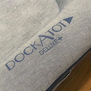 Doc A Tot Deluxe+ Chambray Color EUC